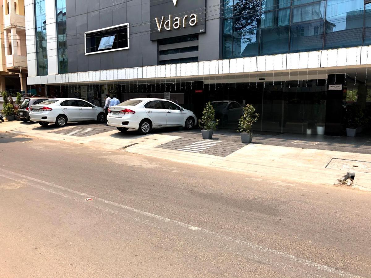 Hotel Vdara Vijayawāda Exteriér fotografie